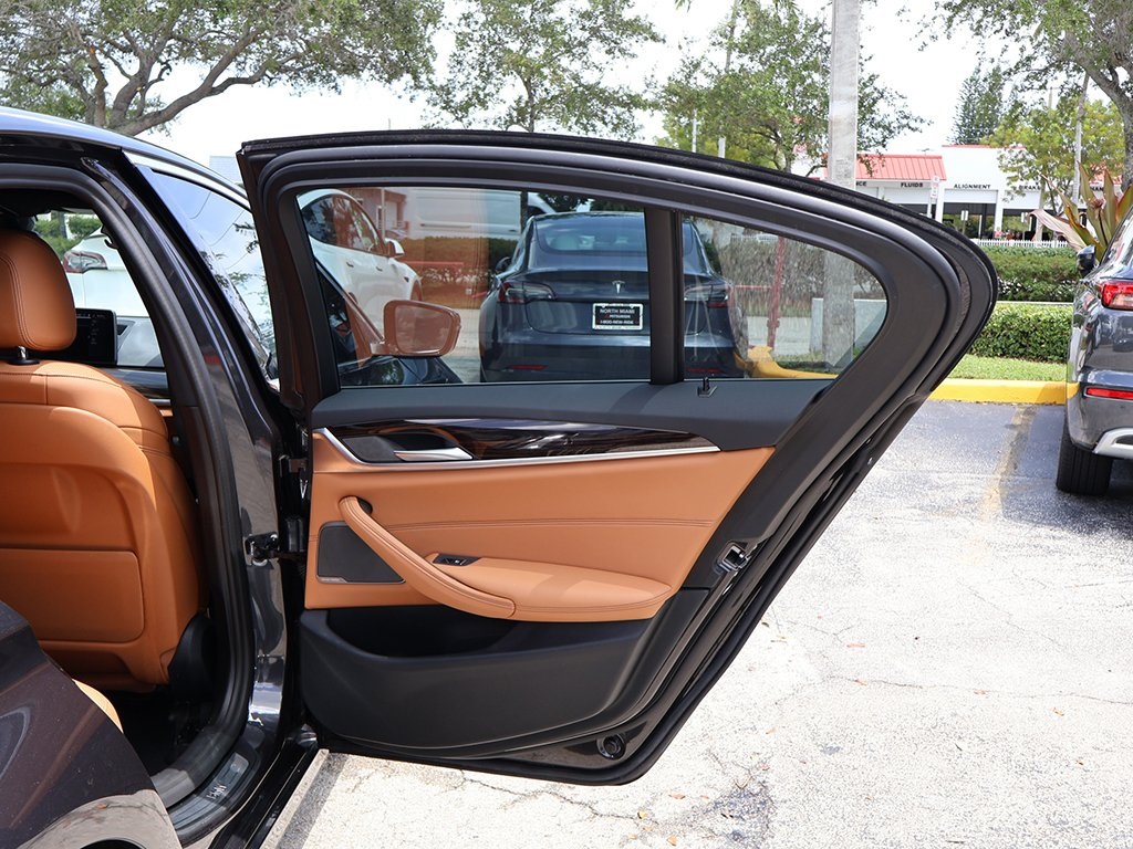 2023 Bmw 530e 5-Series photo 23