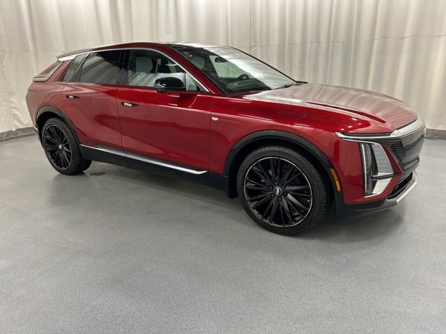 2025 Cadillac LYRIQ Luxury 1's photo