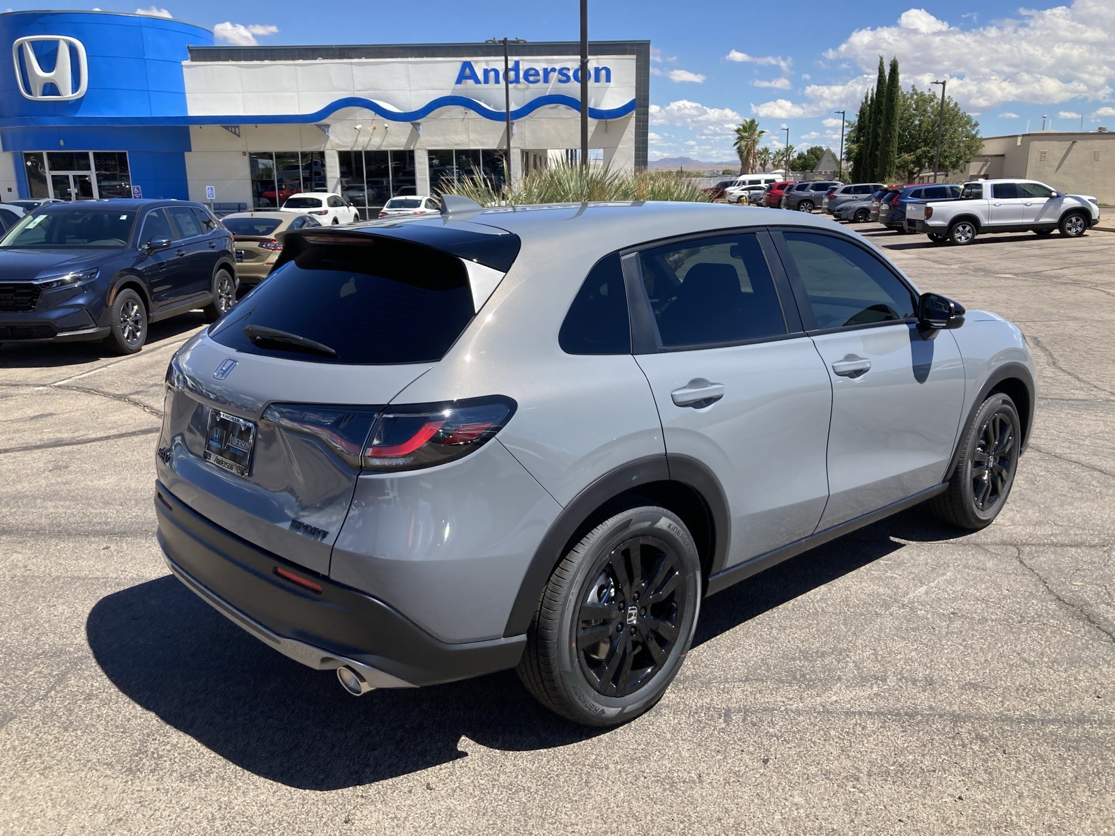 2026 Honda HR-V Sport photo 4