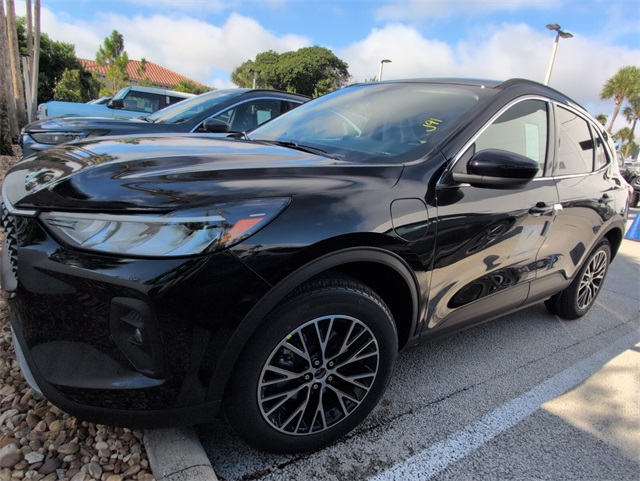 2025 Ford Escape Plug-In Hybrid Base photo 4