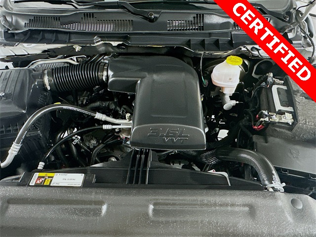 2022 Ram 1500 Classic SLT photo 23