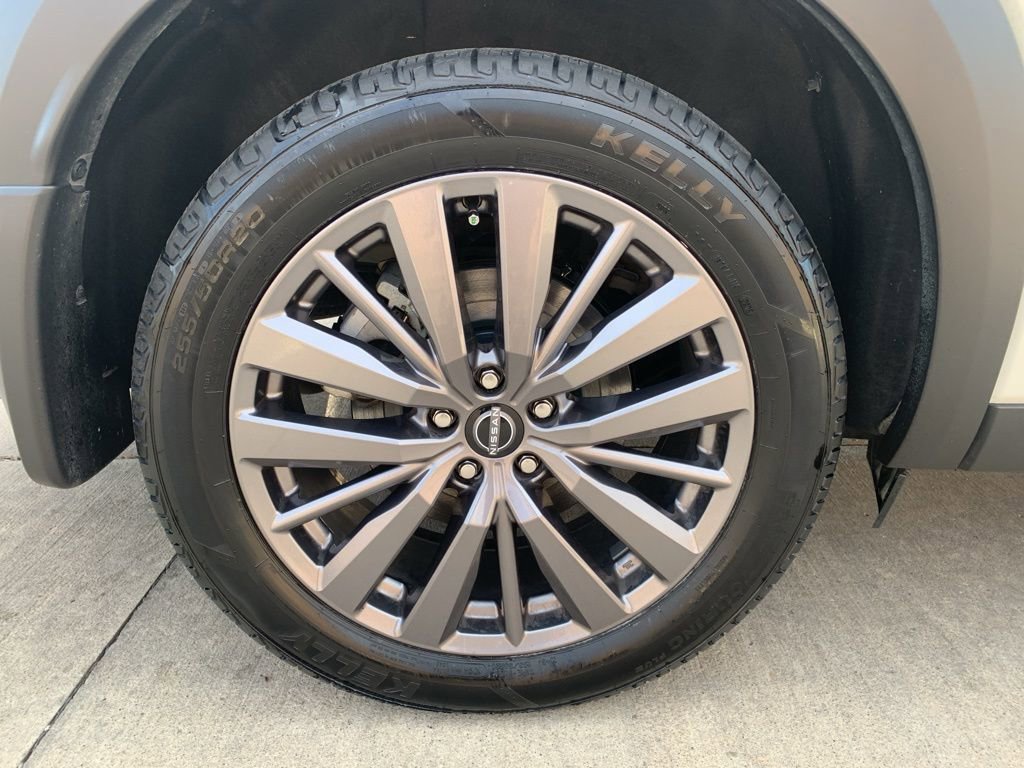 2023 Nissan Pathfinder SL photo 20
