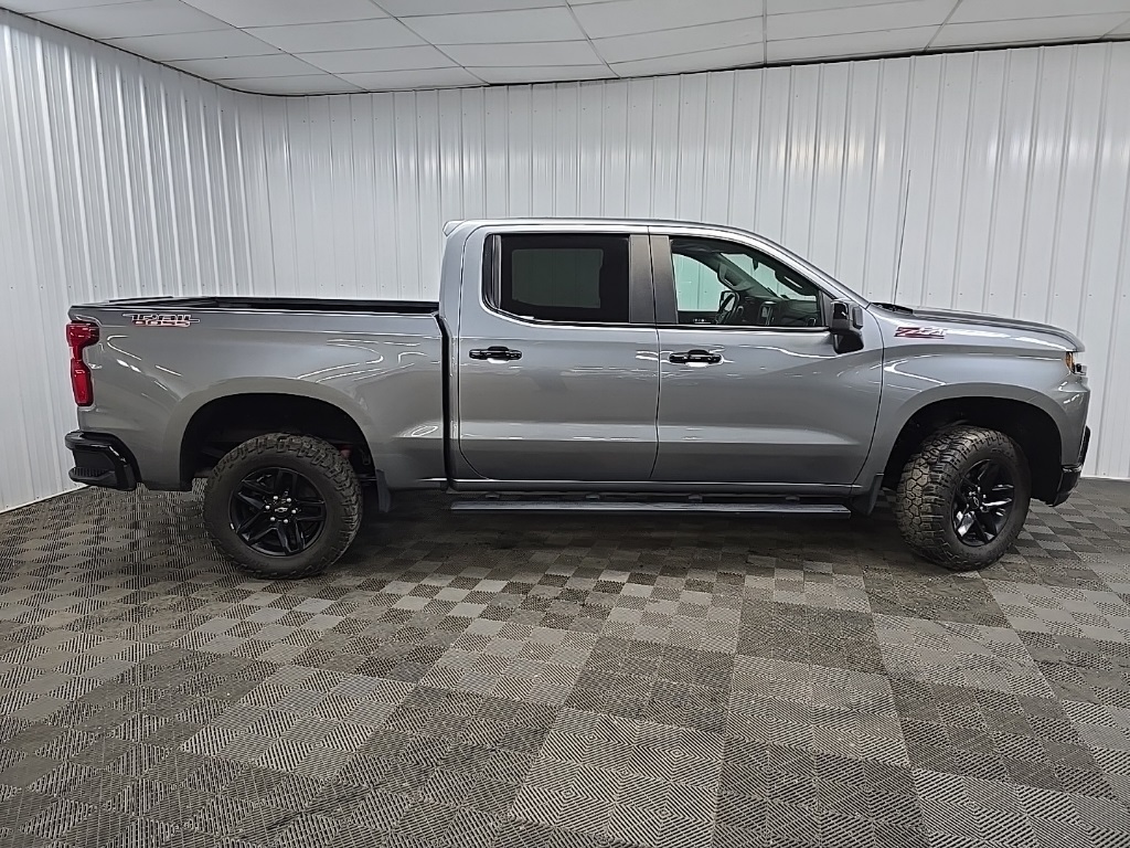 2021 Chevrolet Silverado 1500 LT Trail Boss photo 2