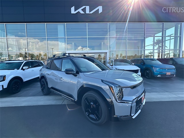 2026 Kia EV9 GT-Line's photo