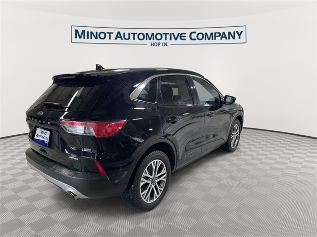 2022 Ford Escape SEL photo 2