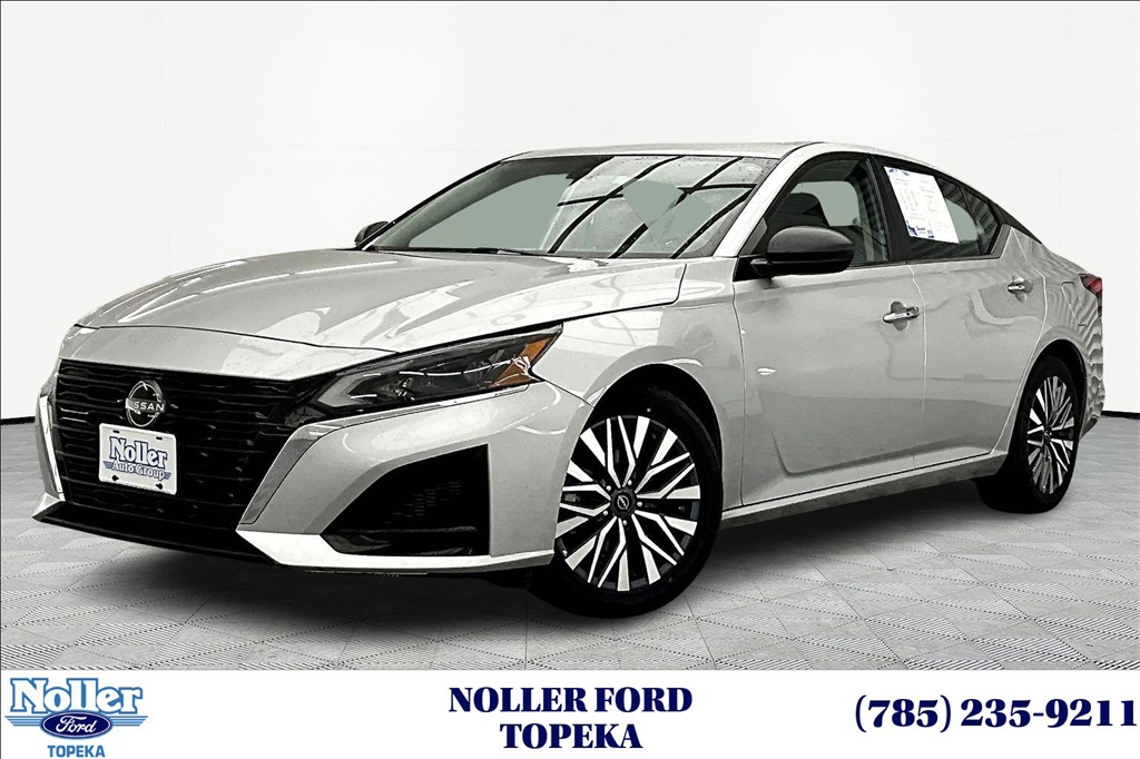 2024 Nissan Altima SV