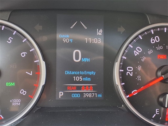 2021 Toyota RAV4 XLE Premium photo 8