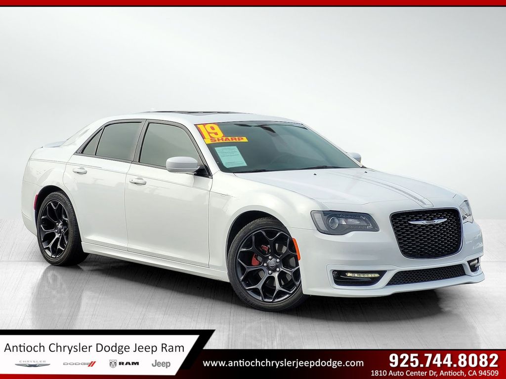2019 Chrysler 300 S