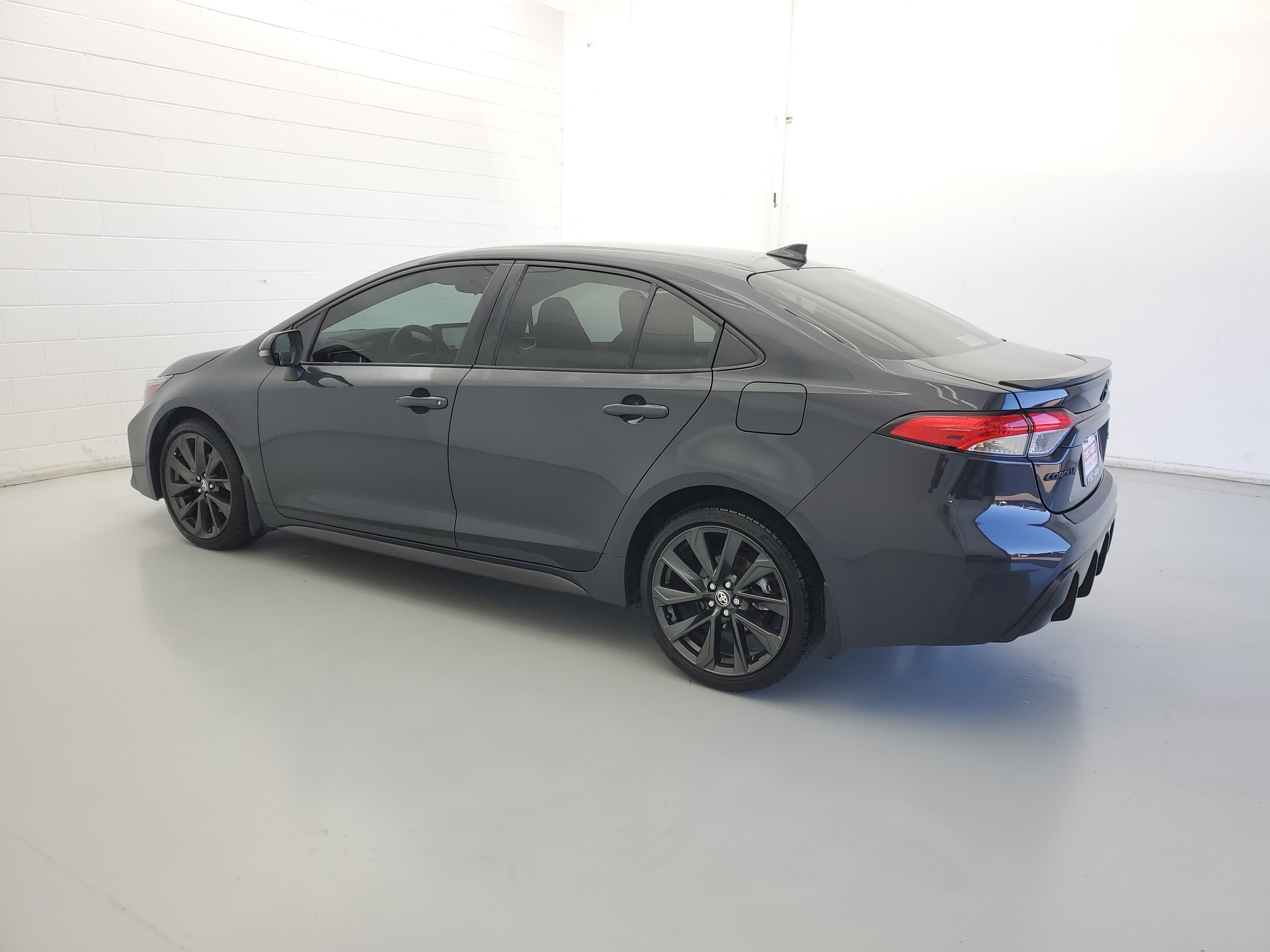 2024 Toyota Corolla SE photo 2