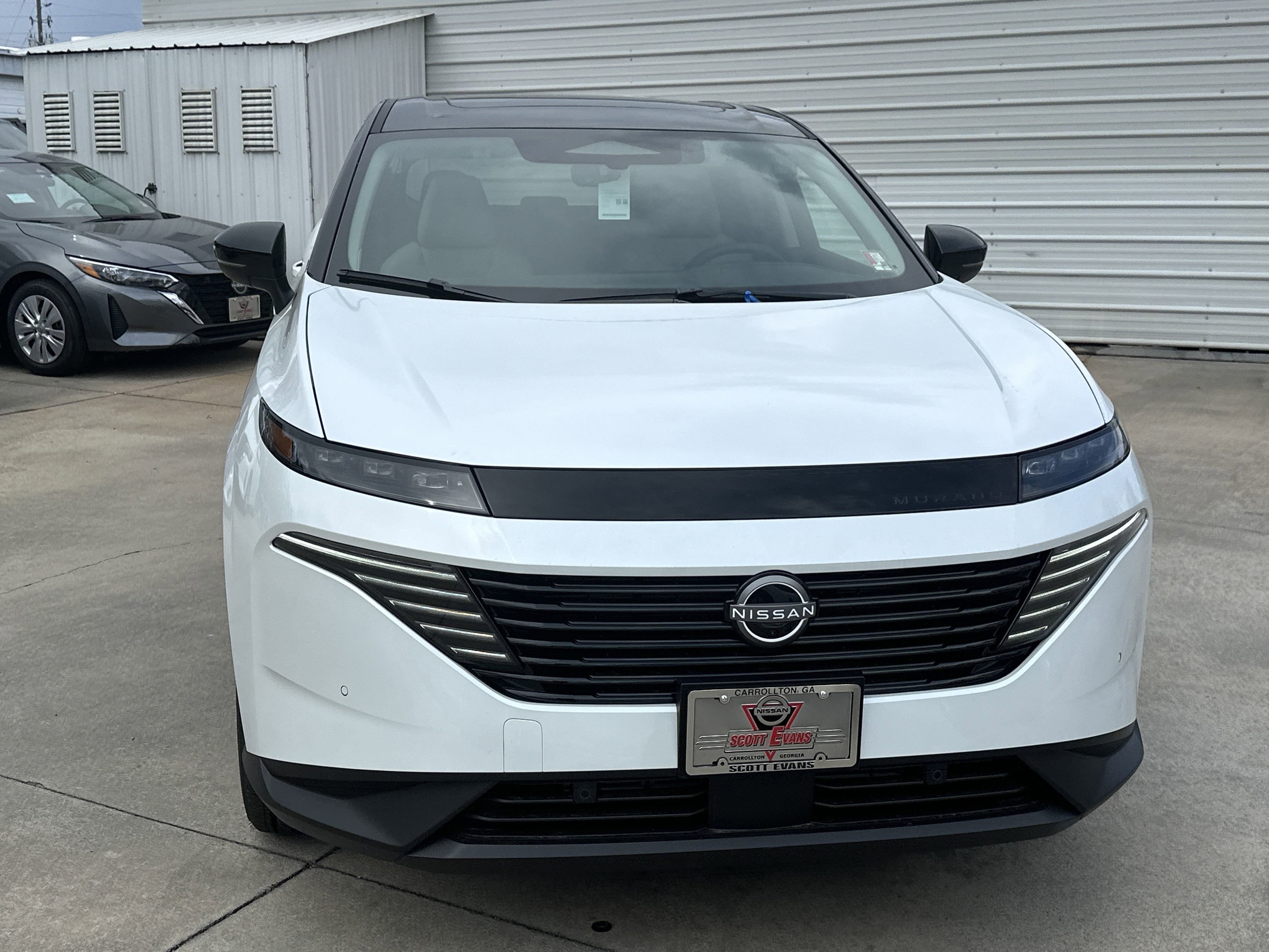 2025 Nissan Murano SL photo 2