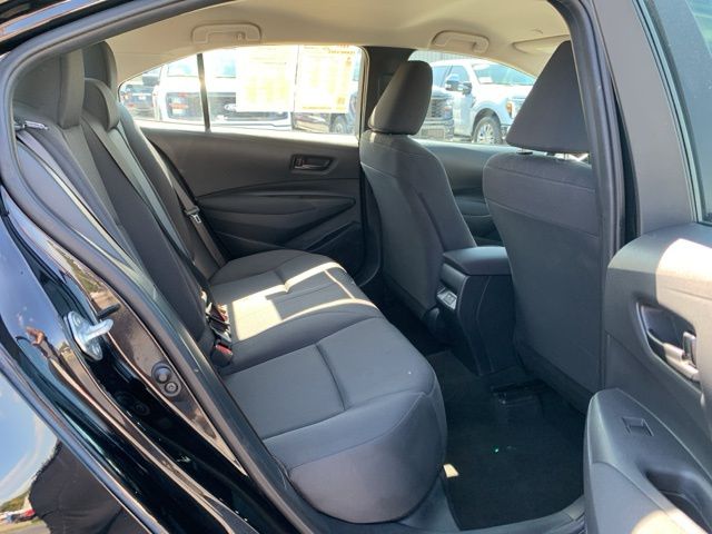 2023 Toyota Corolla LE photo 25