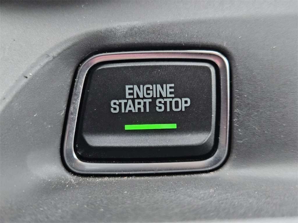 2021 Chevrolet Camaro 2SS Coupe photo 18
