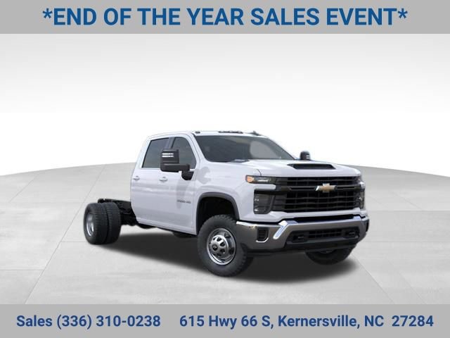 2025 Chevrolet Silverado 3500HD Work Truck's photo