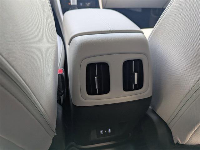 2026 Hyundai Tucson SEL photo 10