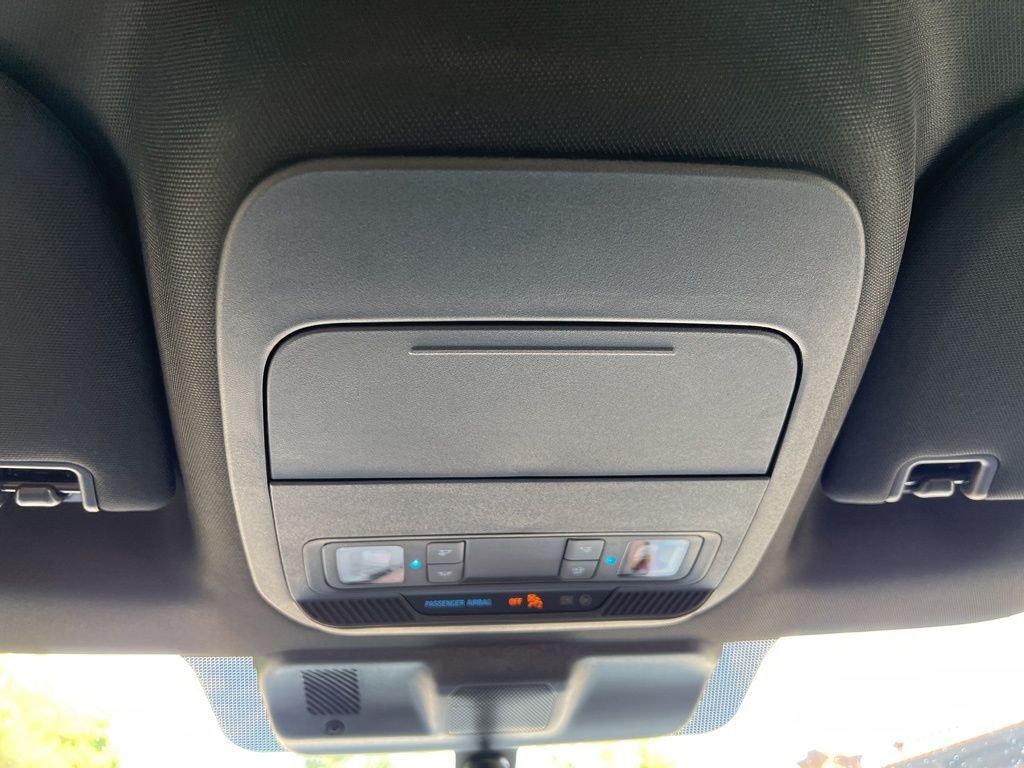 2025 Ford F-150 STX photo 19