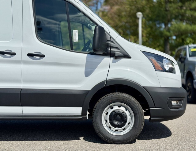 2025 Ford Transit Cargo Van photo 2