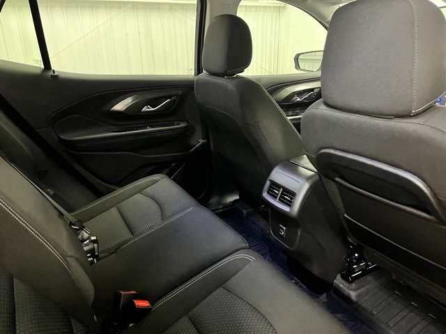 2024 Gmc Terrain SLE photo 17