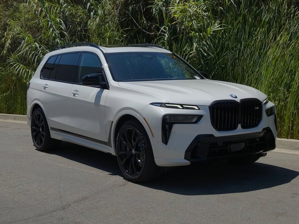 2026 Bmw X7 M60i photo 2