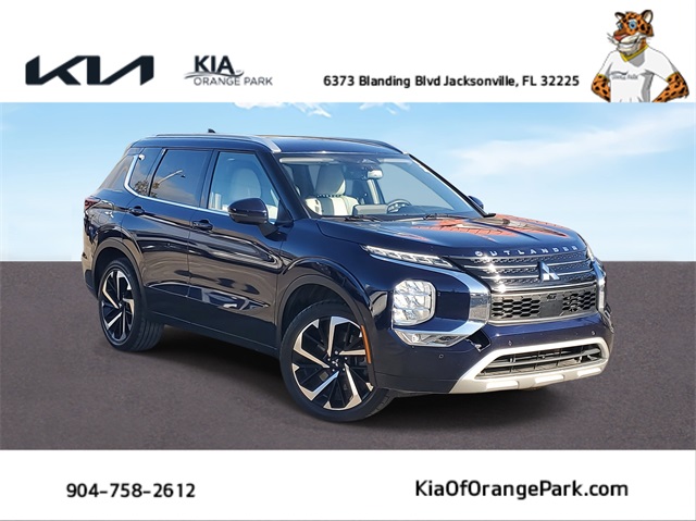 2022 Mitsubishi Outlander SEL Special Edition's photo