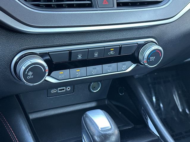2023 Nissan Altima 2.5 SR photo 19
