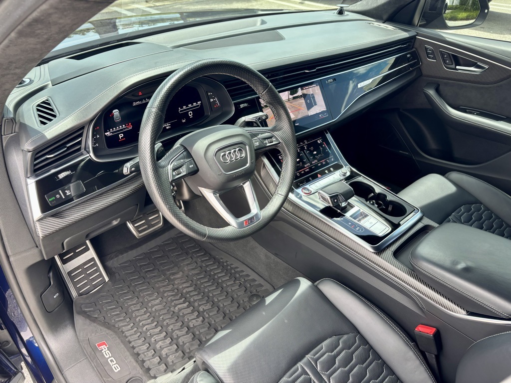 2021 Audi RS Q8 photo 11