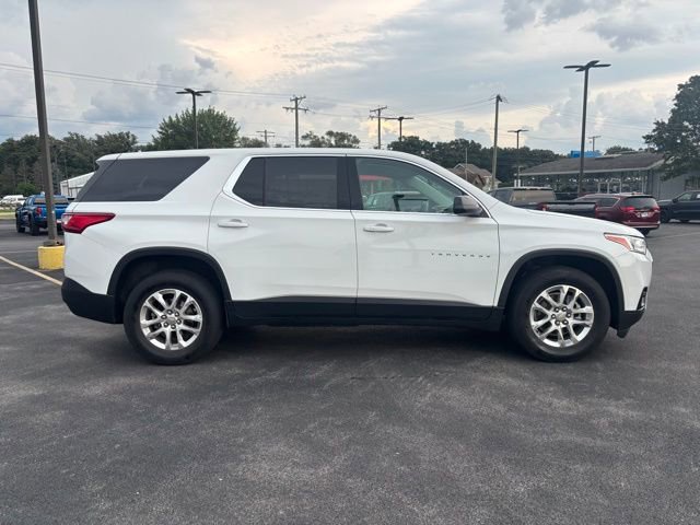 2021 Chevrolet Traverse LS photo 5