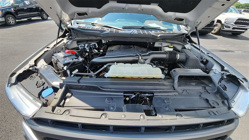 2023 Ford F-150 Lariat photo 22