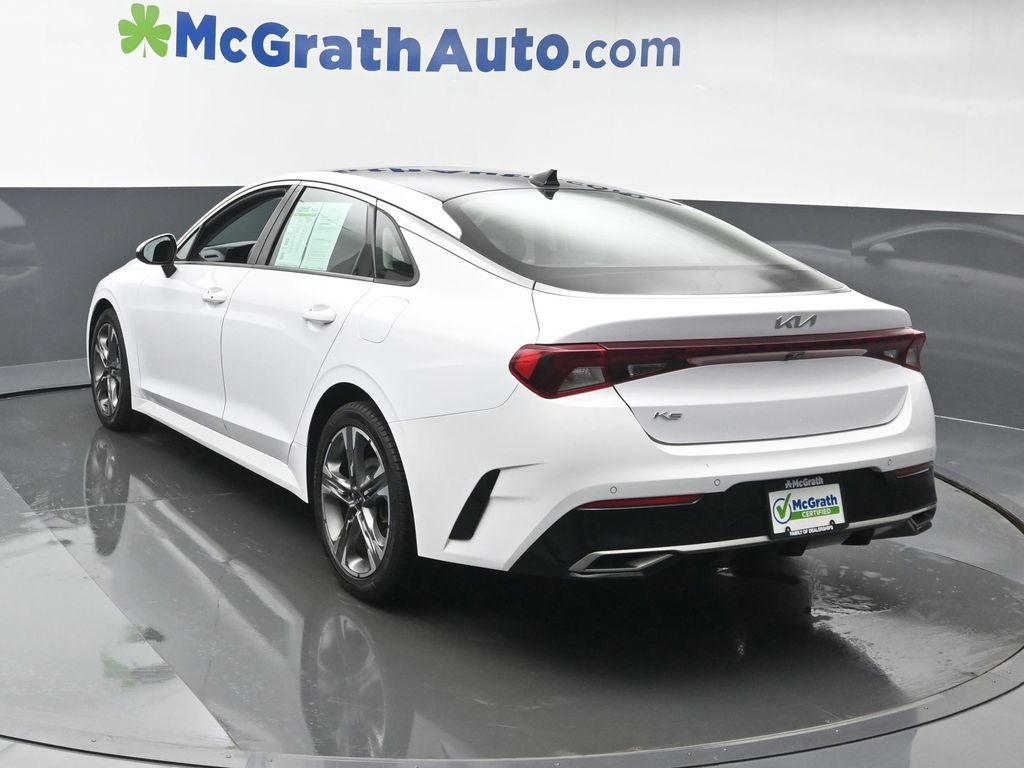 2022 Kia K5 EX photo 17