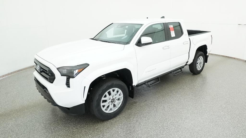 2025 Toyota Tacoma SR5's photo
