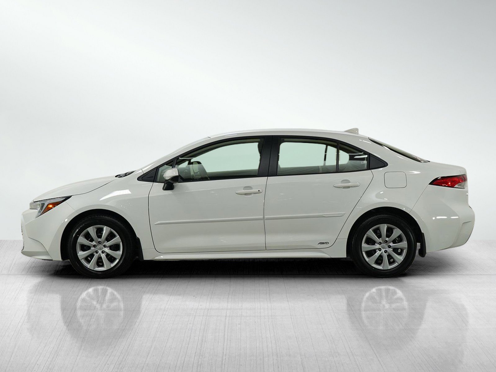 Used 2025 Toyota Corolla LE with VIN JTDBDMHE4S3021052 for sale in Bloomington, Minnesota