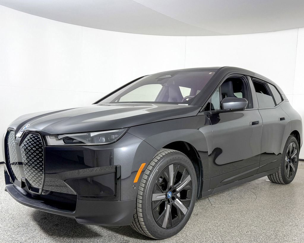 2025 BMW iX 50's photo