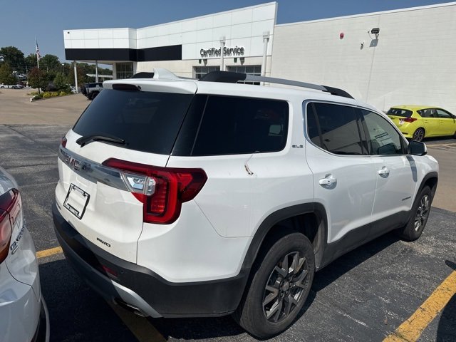 2023 Gmc Acadia SLE photo 4