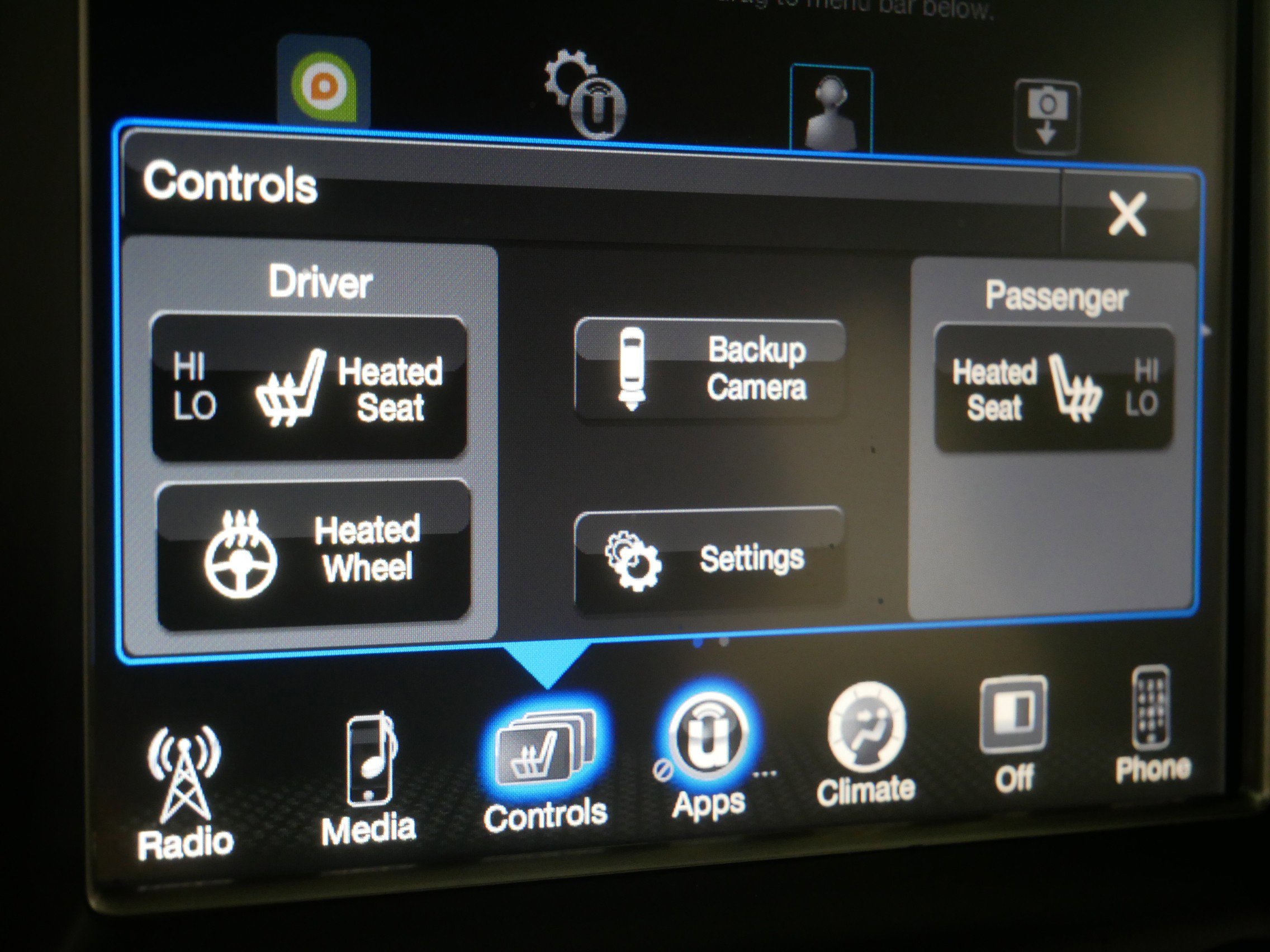 2017 Jeep Grand Cherokee Altitude photo 28