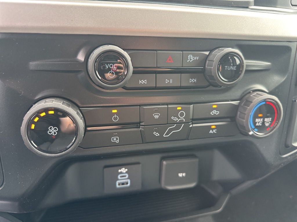 2026 Ford F-250 XL photo 27