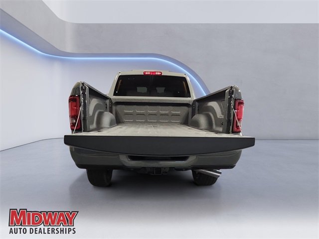 2025 Ram 2500 Big Horn photo 4