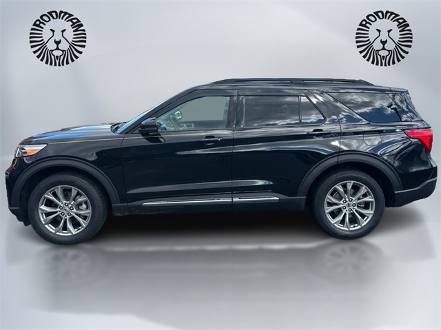 2023 Ford Explorer XLT photo 8