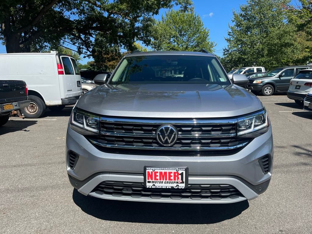 2022 Volkswagen Atlas V6 SE Technology photo 2