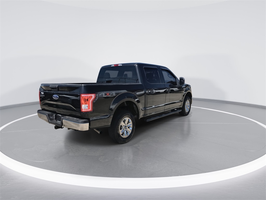 2015 Ford F-150 XLT photo 8