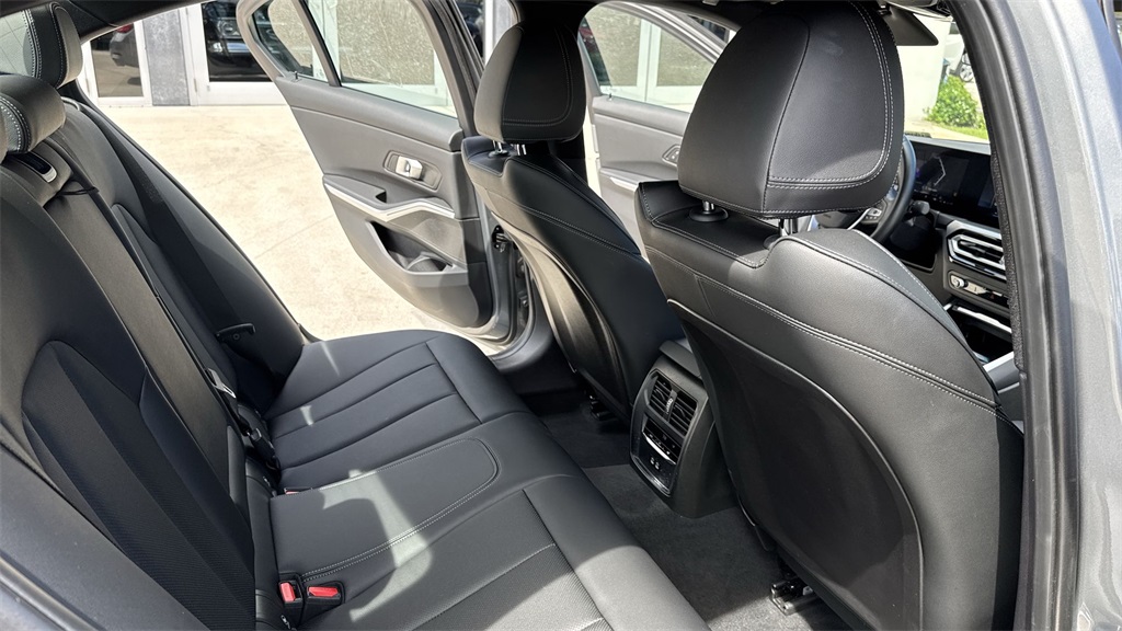 2024 Bmw 330i xDrive photo 29