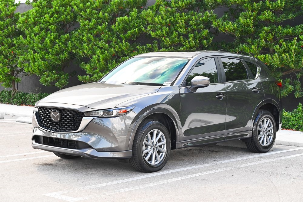2024 Mazda CX-5 S Preferred package's photo