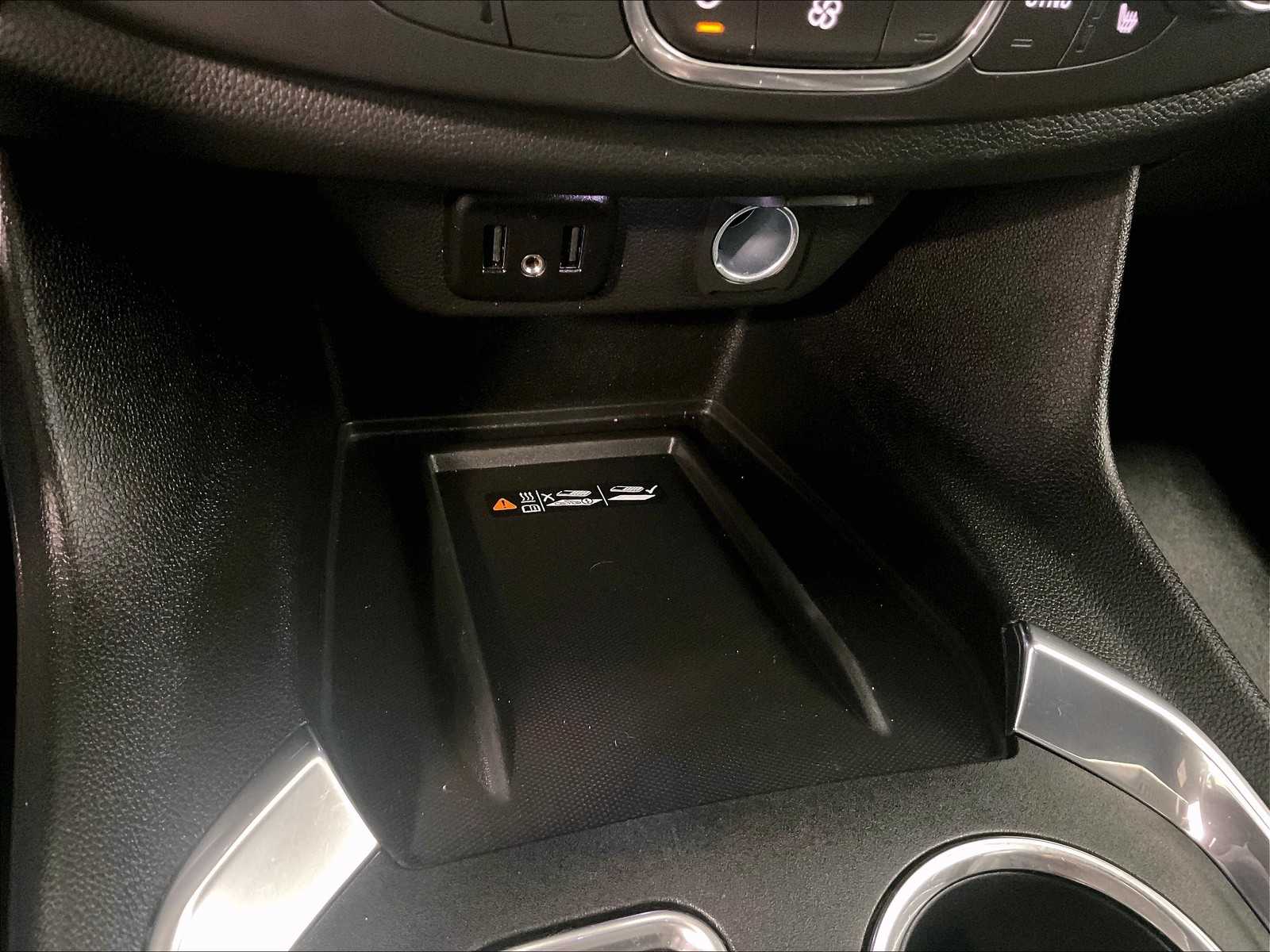 2023 Chevrolet Traverse Leather photo 27