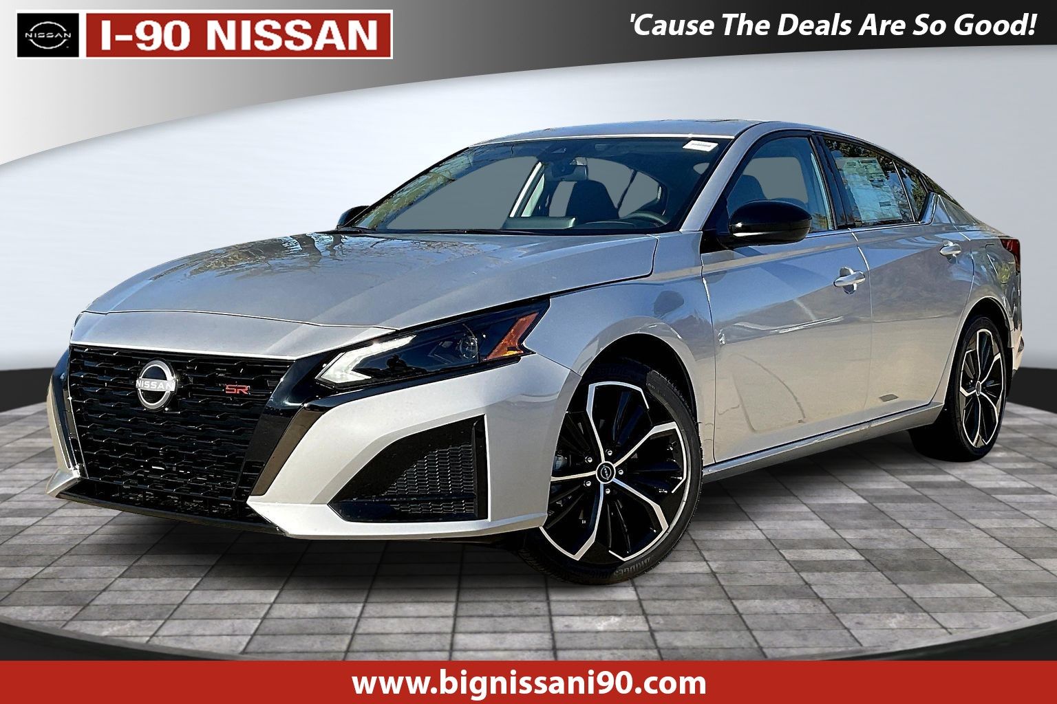 2025 Nissan Altima SR