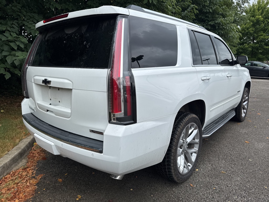 2017 Chevrolet Tahoe Premier photo 3