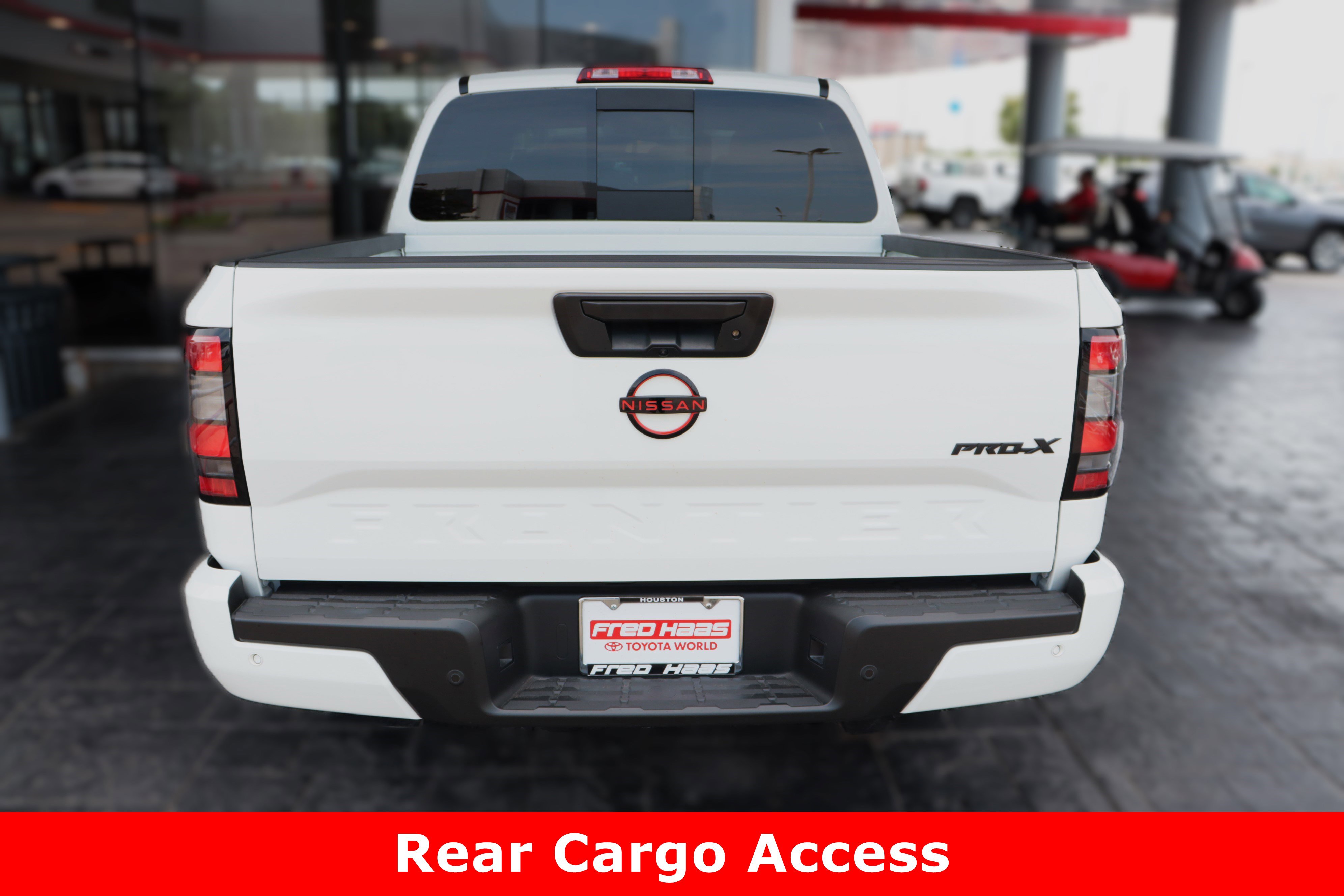 2024 Nissan Frontier PRO-X photo 9