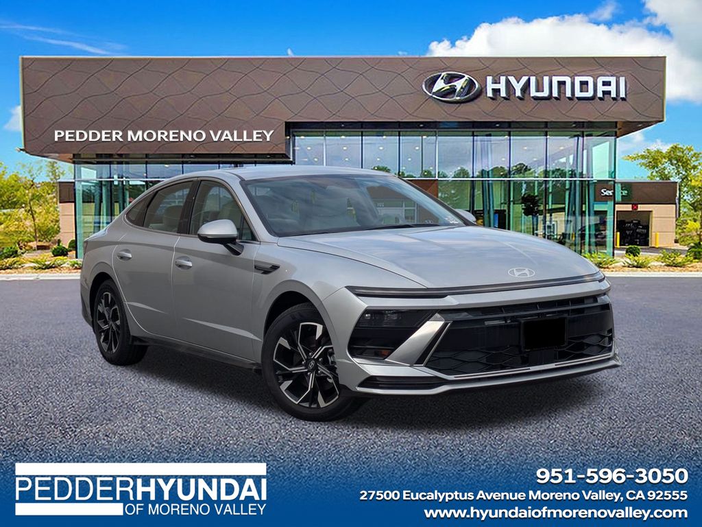 2025 Hyundai Sonata SEL's photo