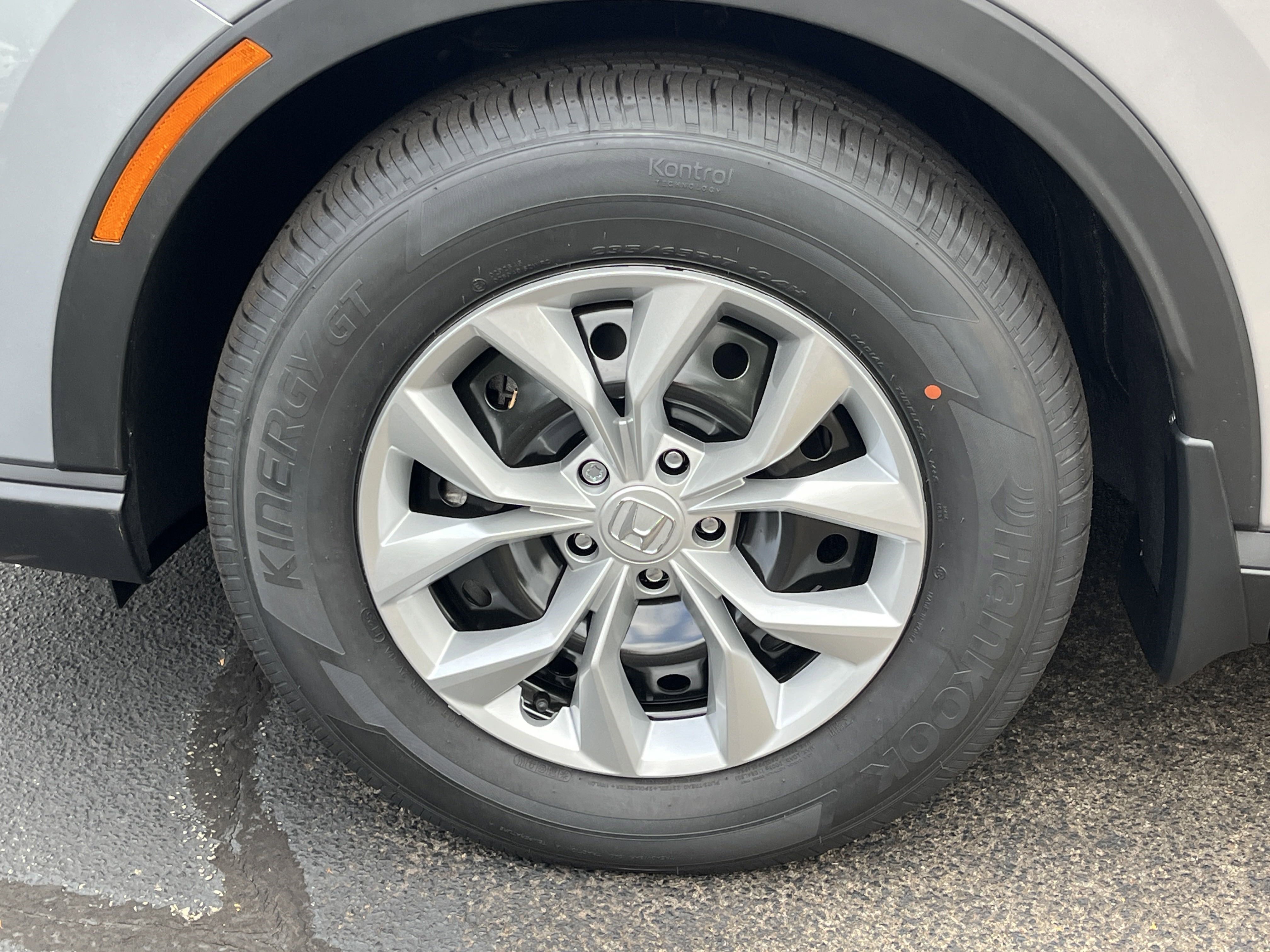 2026 Honda CR-V LX photo 14