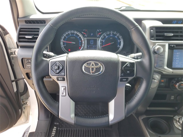 2017 Toyota 4Runner SR5 Premium photo 19