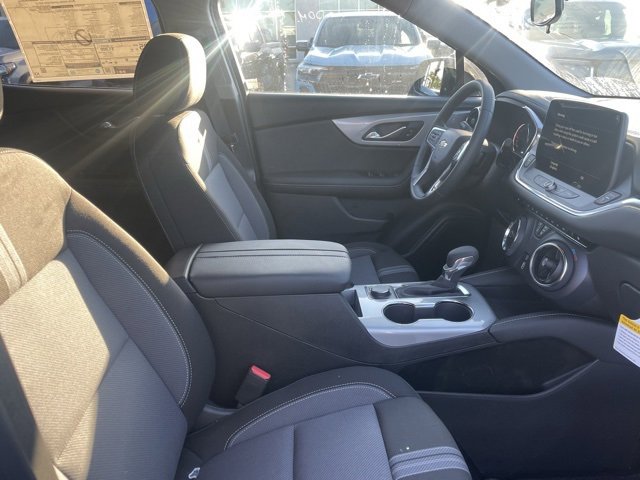 2025 Chevrolet Blazer 2LT photo 16