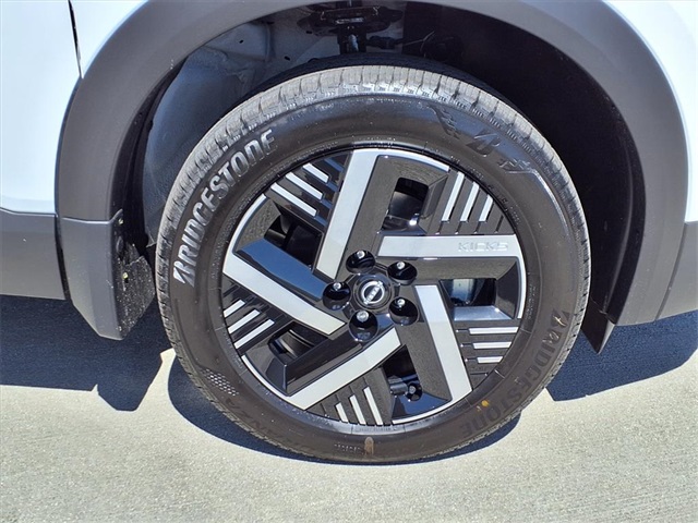 2026 Nissan Kicks SV photo 4