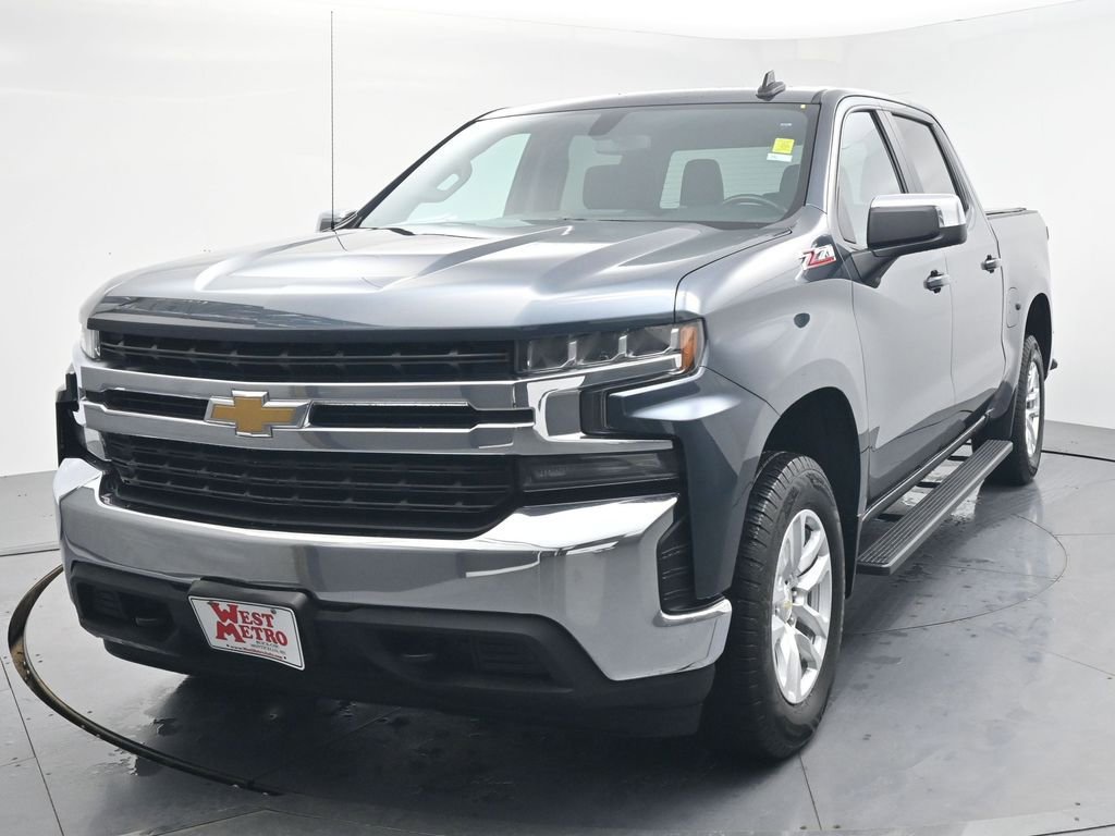 Used 2019 Chevrolet Silverado 1500 LT with VIN 3GCUYDED7KG299840 for sale in Monticello, Minnesota